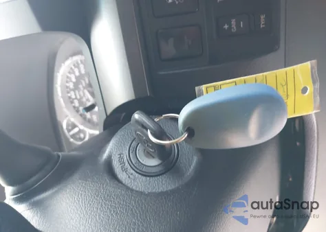 2017 Toyota Tundra Sr5 5.7L V8 из США, поврежденный, VIN 5TFEW5F13HX222097